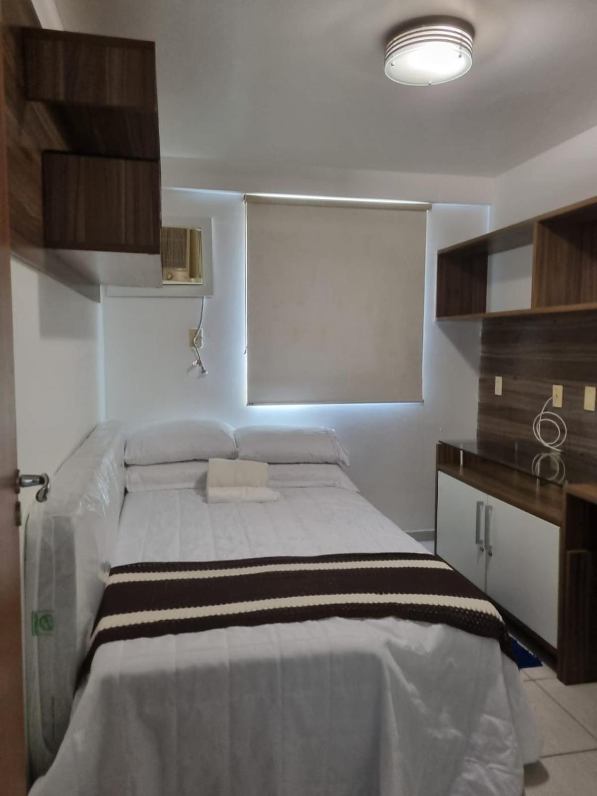 Em Vista-mar Apartamento *